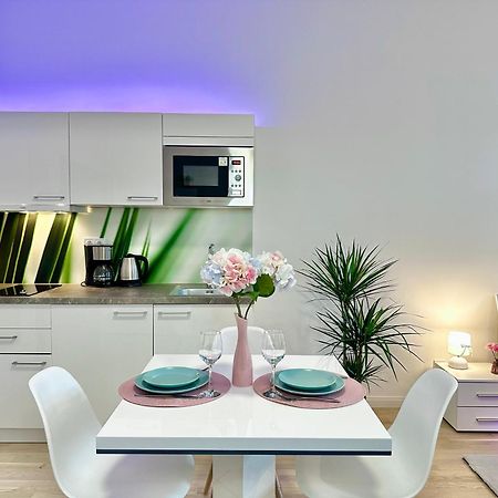 Romantic Apartment In The Center Of Prag Exterior foto